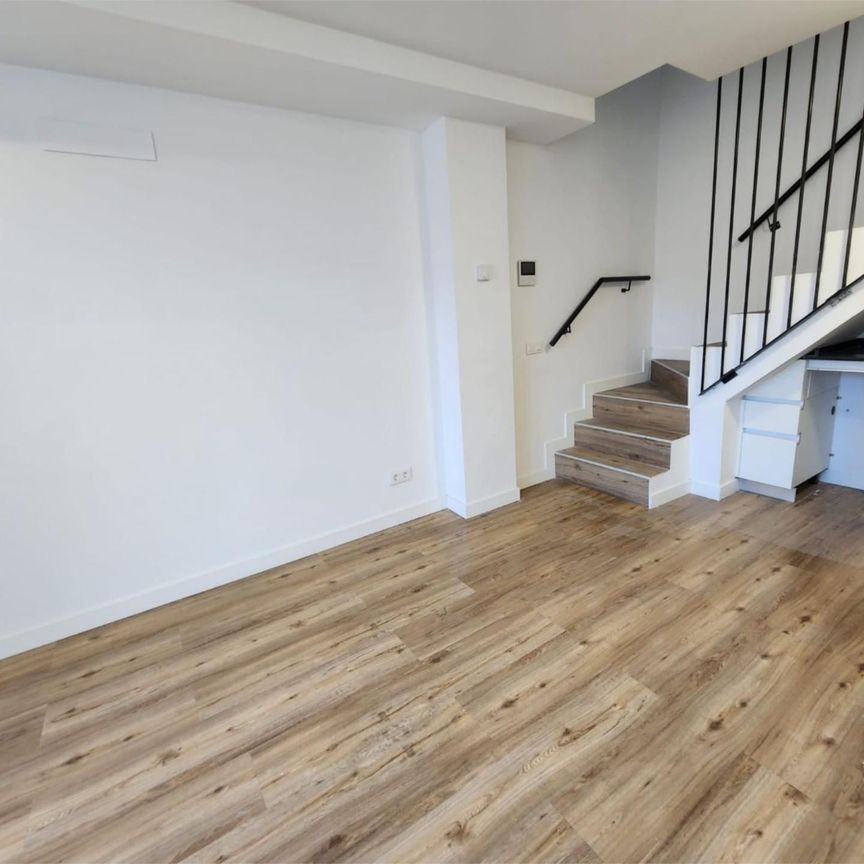 Dúplex de alquiler en Calle de Carlos Hernández, 18, Ventas - Photo 1