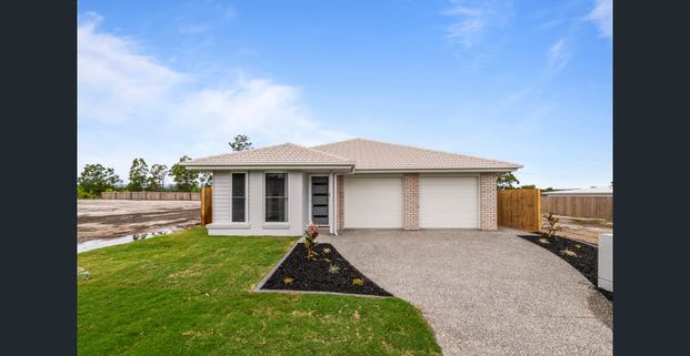 Modern Duplex in Yarrabilba - Photo 1