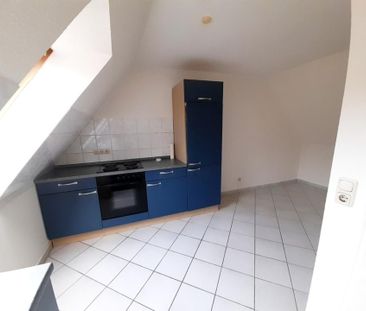 Schwerin Zentrum, schöne DG-Wohnung zu vermieten! - Photo 1