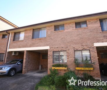 12/30 Pevensey Street, Canley Vale NSW 2166 - Photo 4