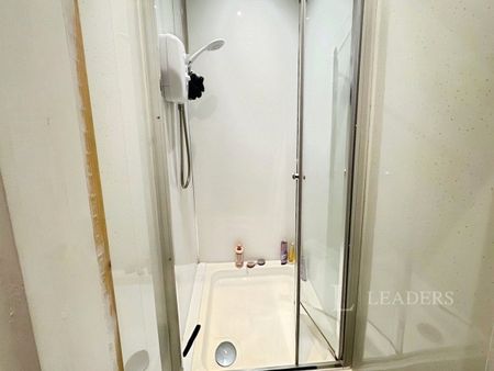 5 bedroom house to rent Slade Lane, Manchester, M19 - Photo 5