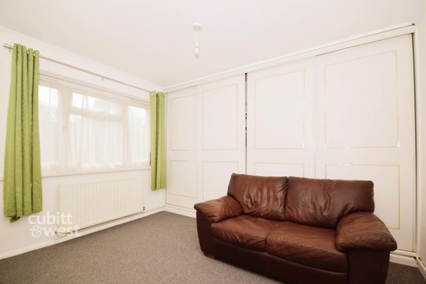 2 bedroom ground maisonette to rent - Photo 1