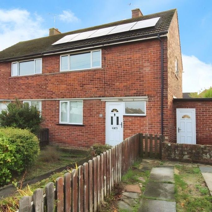 2 bedroom semi-detached house to rent - Photo 1