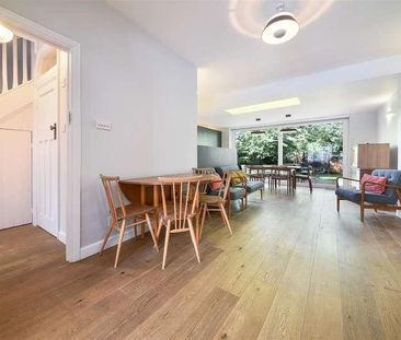 Fairway, Raynes, SW20 - Photo 5