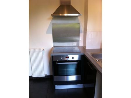 Location Appartement 2 pièces 45m² ST MAUR DES FOSSES 94100 - Photo 3