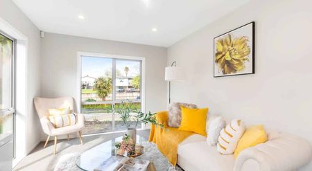 Standalone 4 bedroom house - Photo 2