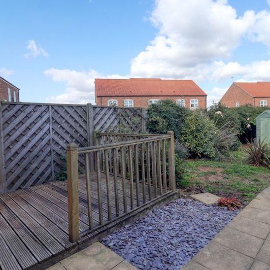 3 bedroom terraced house to rent - Photo 1
