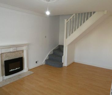 2 bedroom semi-detached house to rent - Photo 1
