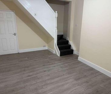 Knighton Lane, Leicester, LE2 - Photo 2