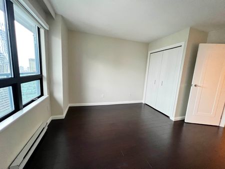 1415 Georgia Street W #2301, Vancouver, BC V6G3C8 - Photo 3