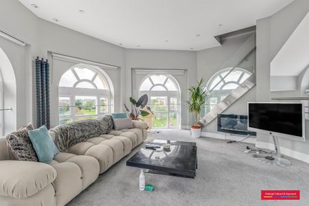 3 bedroom penthouse to rent - Photo 3