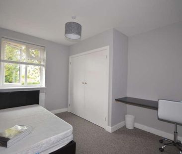 Kemp Road, Winton, BH9 - Photo 4