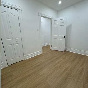 4 1/2 a louer - Plateau à 2 minutes du parc Lafontaine - Photo 2