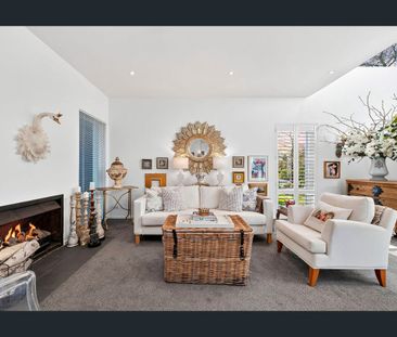 WELCOME TO 'FRESHWATER' - Photo 2