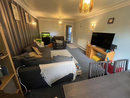 2 bedroom house to rent - Photo 1