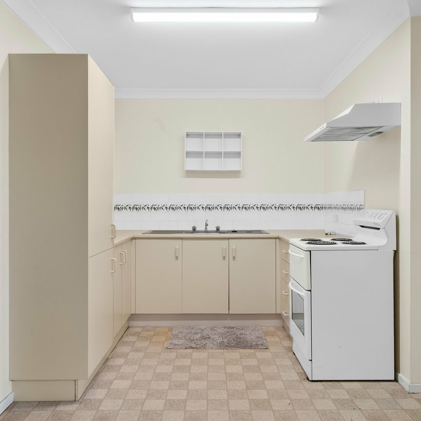 Spacious 2-Bedroom Unit - Photo 1