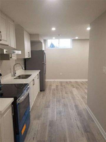 For Lease - 719 Agnew Crescent, Milton, Ontario - Photo 4