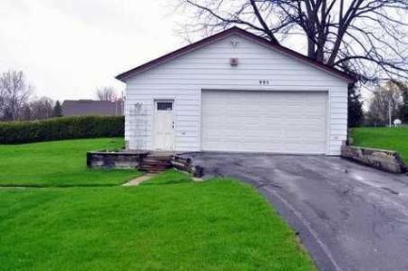 For Lease - 995 Gorham Street, Newmarket, Ontario - Photo 2