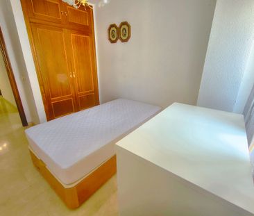 Piso de alquiler en Carrer Arquitecto Morell, 17, Ensanche - Diputa... - Photo 3