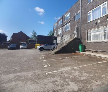 Haydon House, Studley Warwickshire. - Photo 1