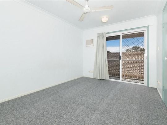 3/37 Granville Street, Pimlico - Photo 1