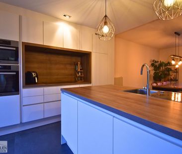 Ruime gezinswoning met 4 slaapkamers, tuin, terras en 2 staanplaats... - Photo 6
