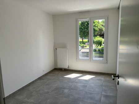 Location Appartement 3 pièces 55m² EPONE 78680 - Photo 5