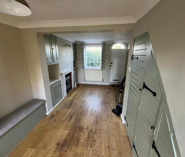 2 bedroom terraced house to rent - Photo 6