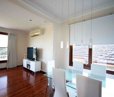 Spacious Family Home in a Great Belmont Location - Photo 4