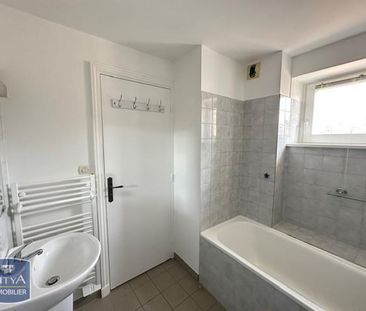 Location Appartement 2 pièces 53m² MACON 71000 - Photo 6