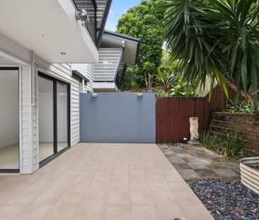 3/30 Depper Street, St Lucia QLD 4067 - Townhouse For Rent | Domain - Photo 1