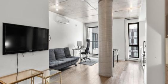 Petite Italie - Superbe Loft Meublé - Photo 3