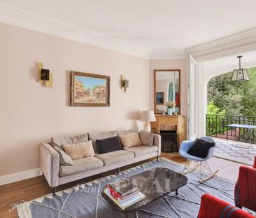 Maison • Saint-Cloud - Photo 1
