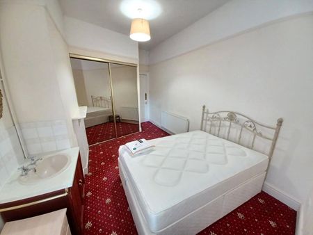 Upper East Hayes, Bath, Somerset, BA1 - Photo 5