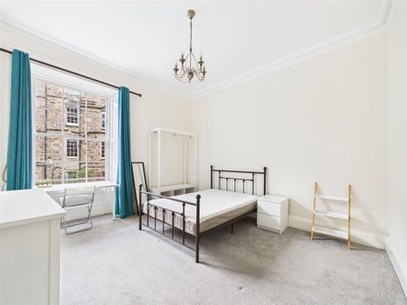 3 bedroom apartment to rent - Photo 5