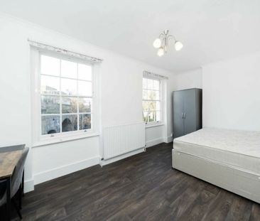 Camden Street - Photo 3