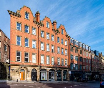 3 bedroom apartment to rent - Photo 2