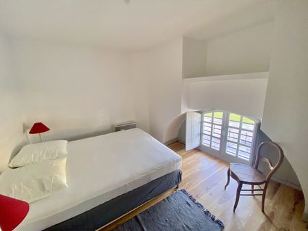 BORDEAUX - QUAI DES SALINIÈRES - APPARTEMENT MEUBLÉ - Photo 4