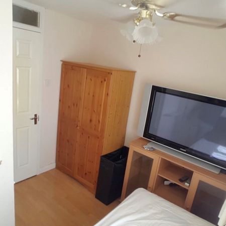 Don Court, Witham, CM8 - Photo 3