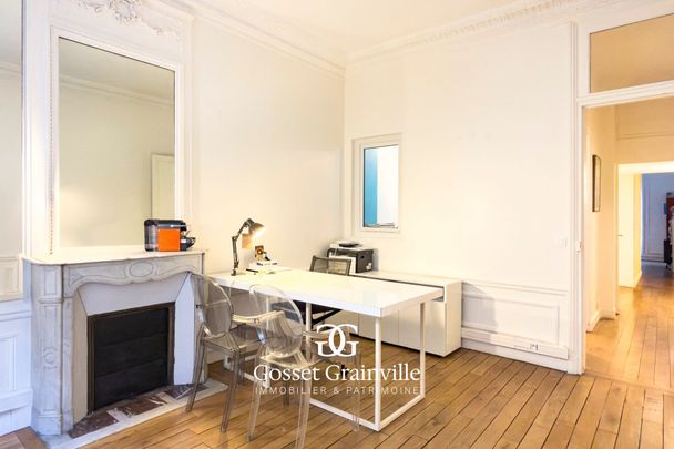 Location Appartement 4 pièces 79m² PARIS 16ème - Photo 1