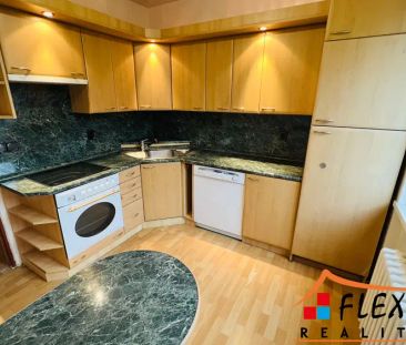 Pronájem prostorného bytu 3+1 se zasklenou lodžií, 83 m - Photo 3