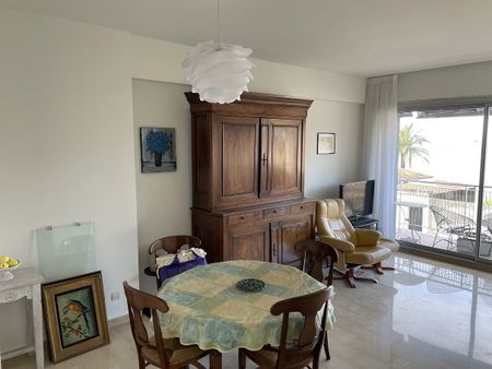 Location Appartement 3 pièces 80m² NICE 06300 - Photo 4