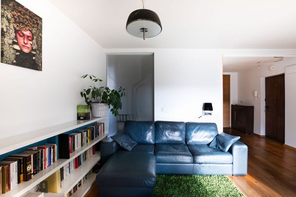 Ciche, z balkonem i miejscami parkingowymi 77 m² - Zdjęcie 1