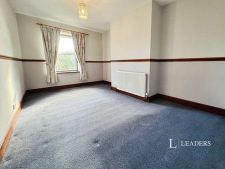 3 bedroom semi-detached to rent Bridge Street, Deeping St James PE6 - Photo 2