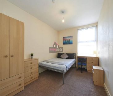 6 bedroom house to rent - Photo 1