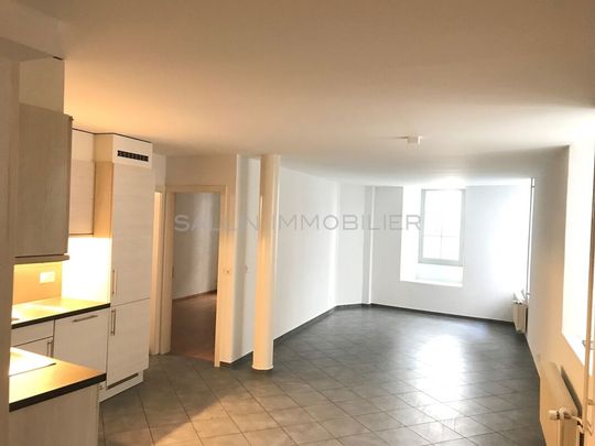 CHARMANT 2 PIECES A LA GRAND-RUE - Photo 1