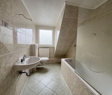 Gemütliche 2-Zimmer-Wohnung mit besonderem Ausblick - Photo 3