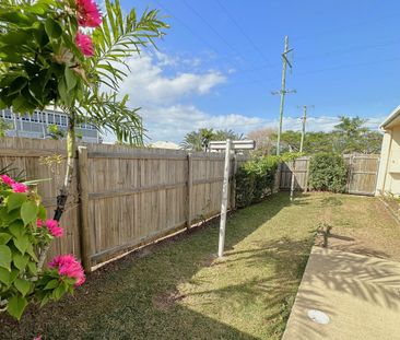 Modern Comfort in a Quiet, Convenient Location - Photo 5