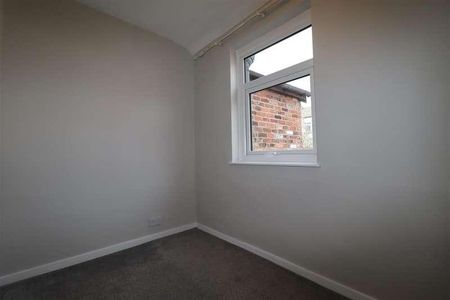 Park Lane, Macclesfield, SK11 - Photo 3