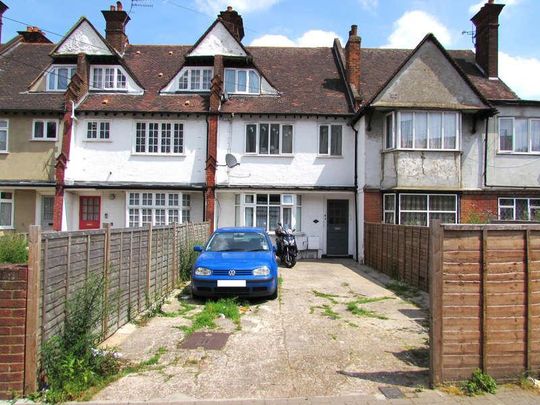 Stanley Avenue, Wembley, Middlesex, HA0 - Photo 1